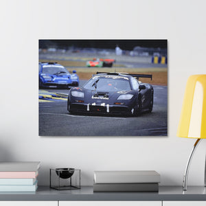 McLaren F1 GTR at the 1995 24 Hours Of Le Mans