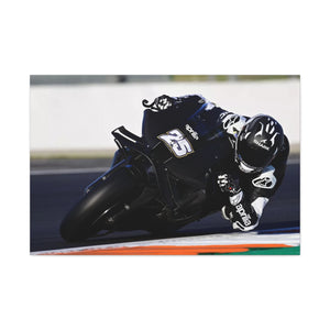 Raúl Fernández racing for Aprilia Racing Team Gresini