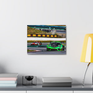 54 Dinamic Porsche 991.2 GT3 R battling with Audi R8