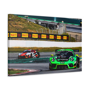 54 Dinamic Porsche 991.2 GT3 R battling with Audi R8