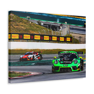 54 Dinamic Porsche 991.2 GT3 R battling with Audi R8